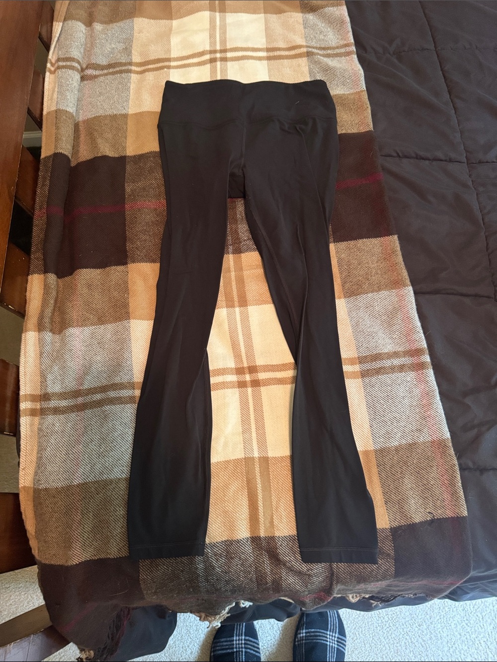 Athleta Black Elation 7/8 Tight